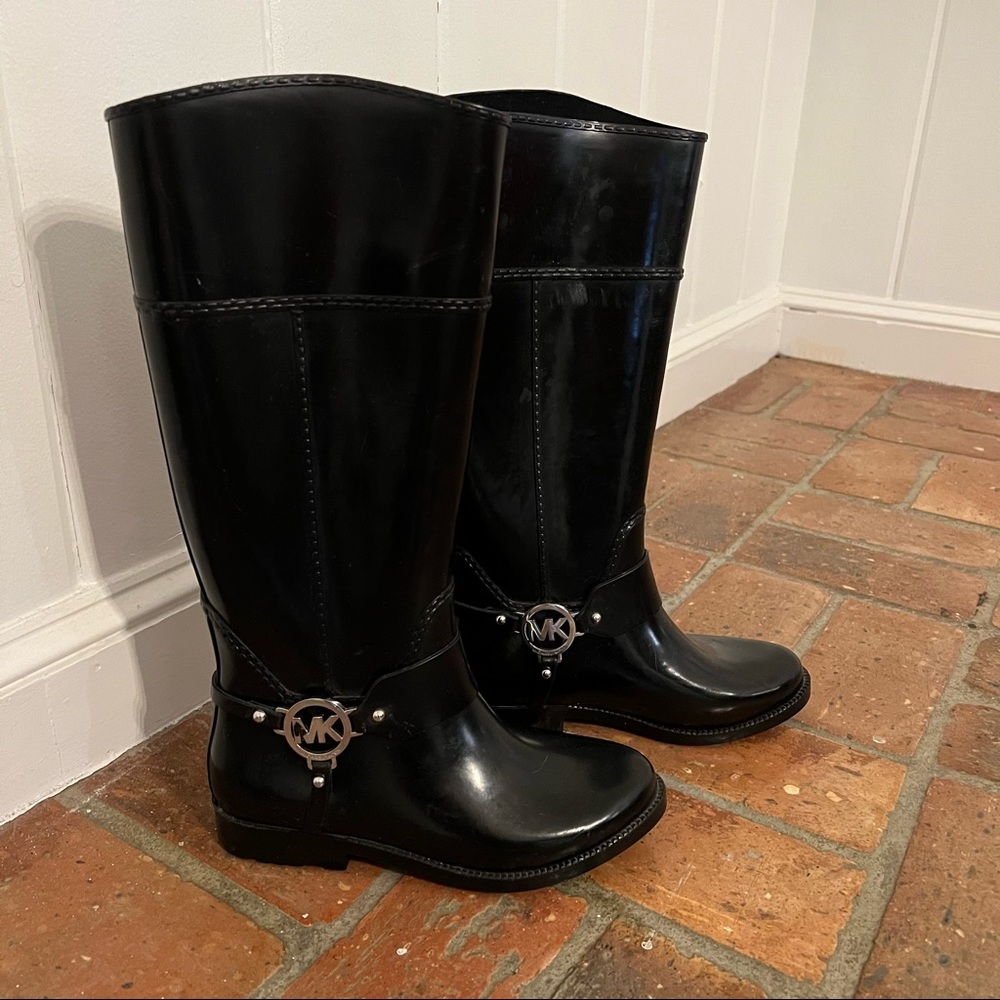 Michael Kora Rain Boots!